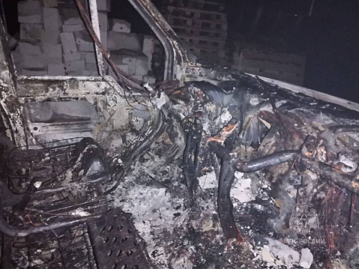 В Анкудинове сожгли грузовой фургон
